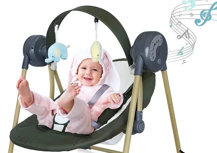 Newborn-go-on-an-Electric-Swing