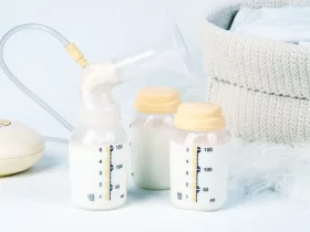 Store Breast Milk in Bottles With Nipple