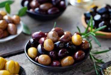Can-You-Eat-Olives-When-Pregnant-featured-image