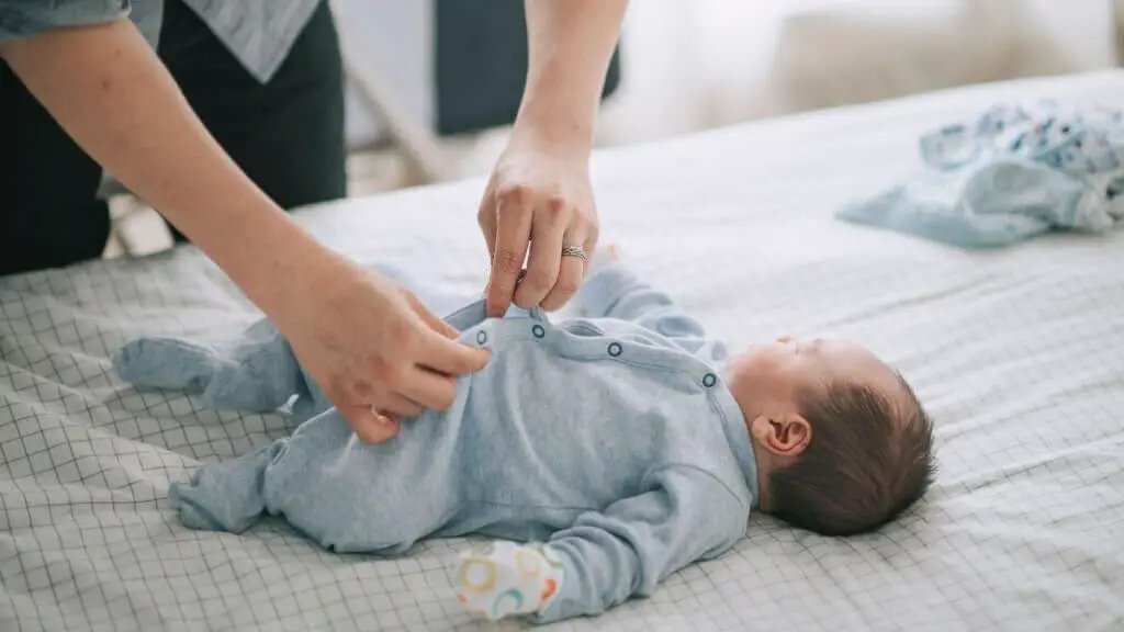 How-Long-do-Babies-Wear-Newborn-Clothes